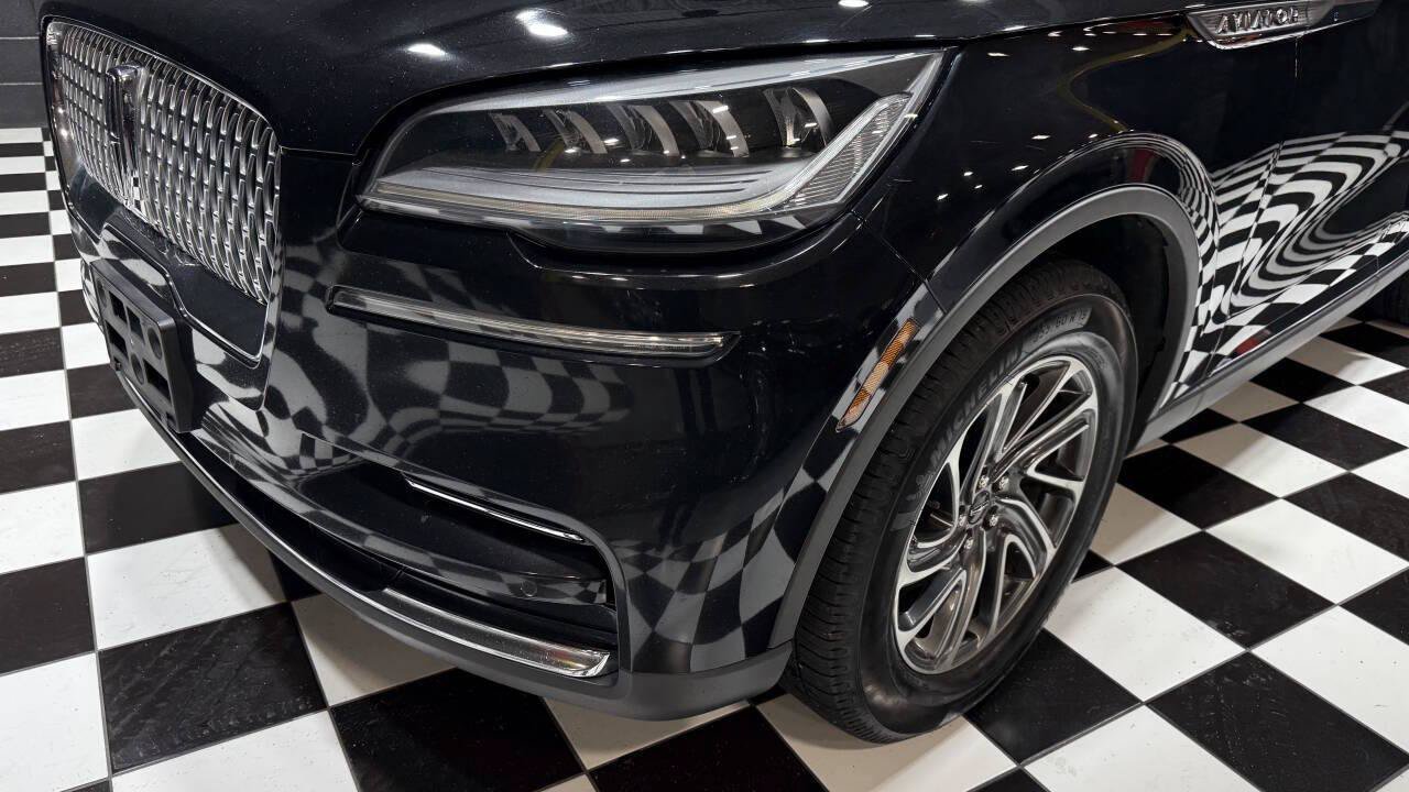 Used 2021 Lincoln Aviator AWD image 33