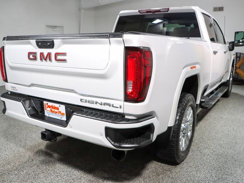 Used 2022 GMC Sierra 2500 Denali AWD/4WD image 7