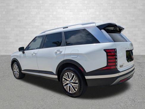 Certified 2026 Hyundai Palisade FWD Hybrid image 4