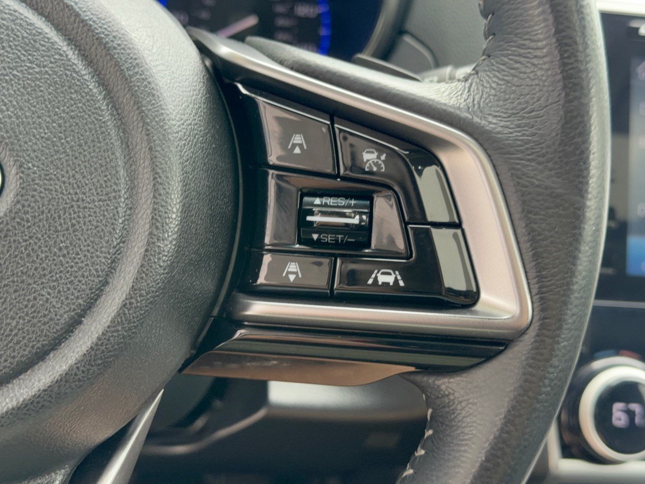 Used 2019 Subaru Outback 2.5i Limited AWD/4WD image 19