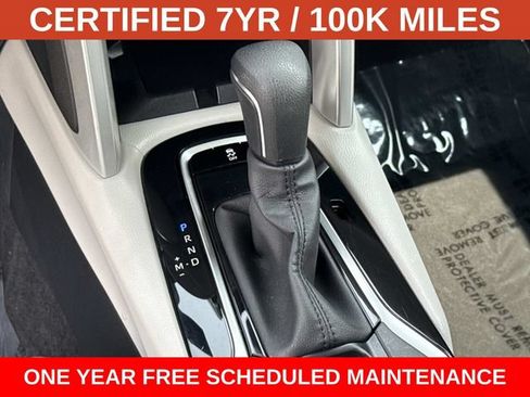 Used 2024 Toyota Corolla Cross LE FWD image 19