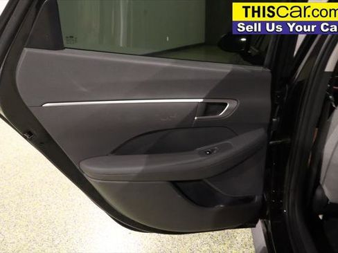 Used 2021 Hyundai Sonata SE image 26