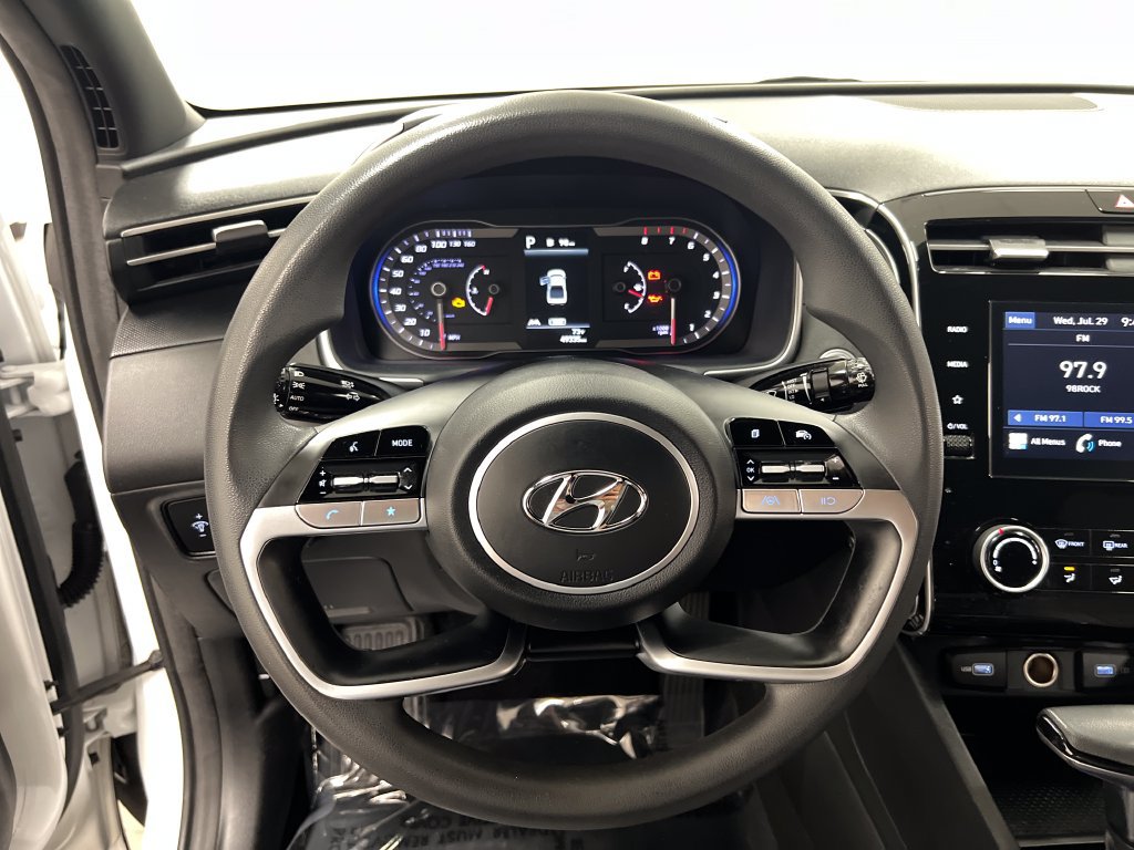 Used 2022 Hyundai Santa Cruz SEL FWD image 16
