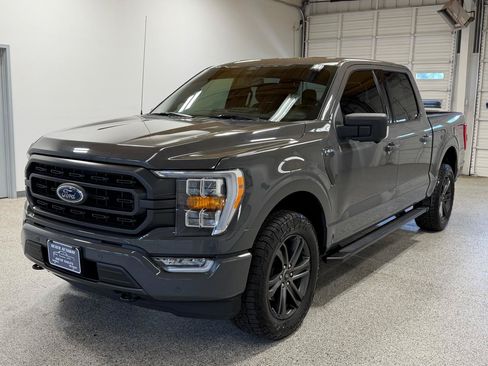 Used 2021 Ford F150 XLT w/ Equipment Group 302A High AWD/4WD image 8