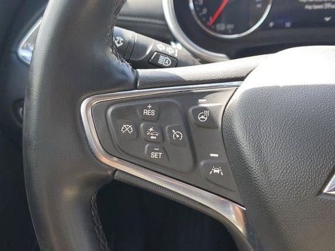 Used 2024 Chevrolet Malibu LT FWD image 21