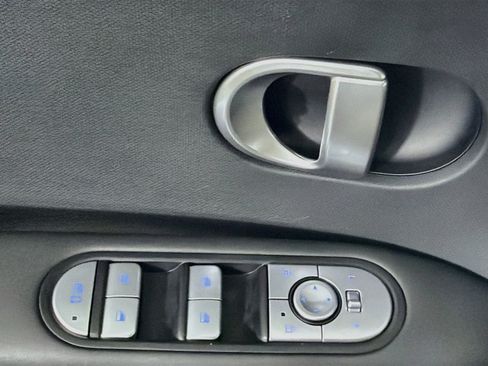 Used 2024 Hyundai Ioniq 5 SEL RWD image 15