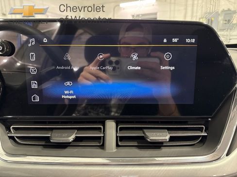 New 2026 Chevrolet Trax LT w/ LPO, Blackout Package image 11