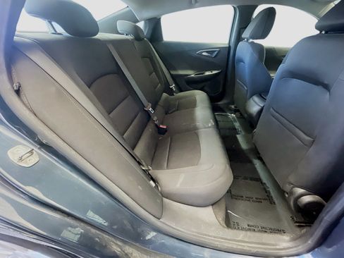 Used 2020 Chevrolet Malibu LS FWD image 15