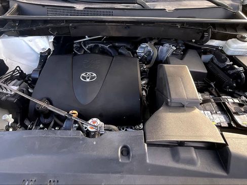 Used 2019 Toyota Highlander Limited Platinum image 30