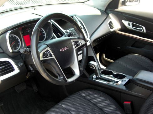 Used 2013 GMC Terrain SLE w/ Chrome Package image 6