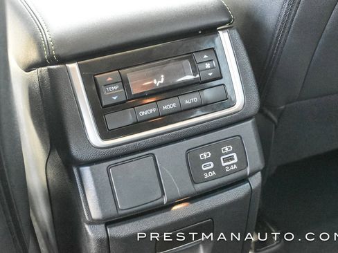 Used 2024 Subaru Ascent Onyx Edition image 42