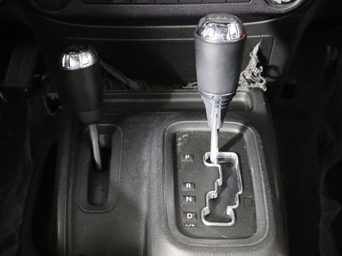 Used 2014 Jeep Wrangler Unlimited Sport w/ Connectivity Group AWD/4WD image 23