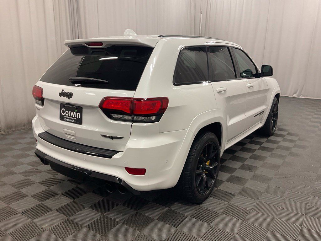 Used 2021 Jeep Grand Cherokee Trackhawk AWD/4WD image 7