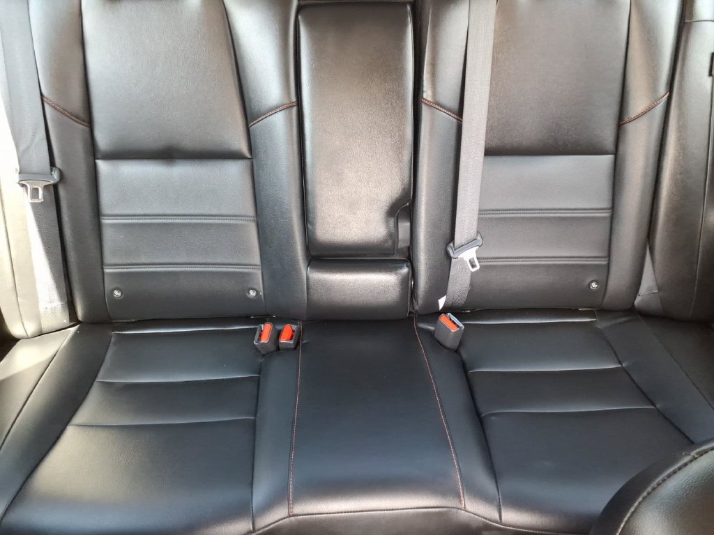 Used 2025 Nissan Sentra SR w/ SR Premium Package FWD image 17