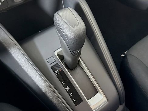 Certified 2022 Nissan Versa S w/ Trunk Package image 18