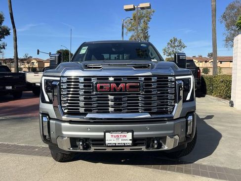 New 2026 GMC Sierra 2500 Denali w/ Denali Reserve Package image 8