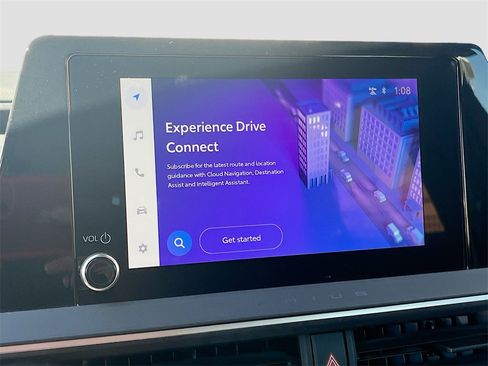 Used 2024 Toyota Prius XLE image 13