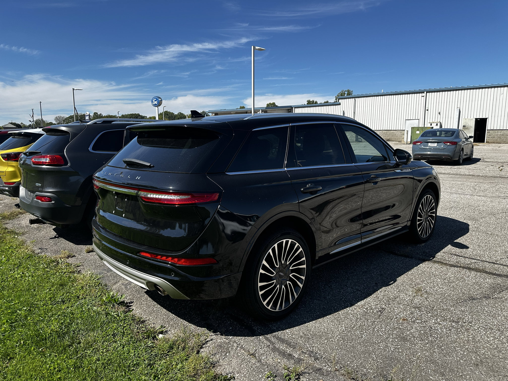 Used 2020 Lincoln Corsair Reserve w/ Equipment Group 201A AWD/4WD image 6