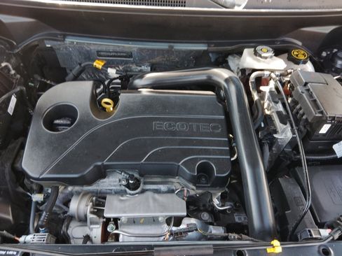 Used 2023 Chevrolet Equinox LT FWD image 11