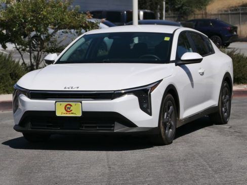 Used 2025 Kia K4 FWD image 7