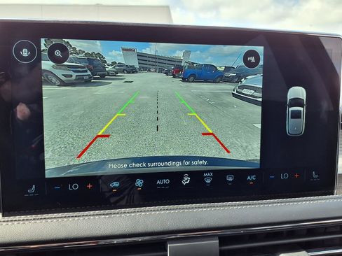 Used 2025 Lincoln Corsair FWD image 5