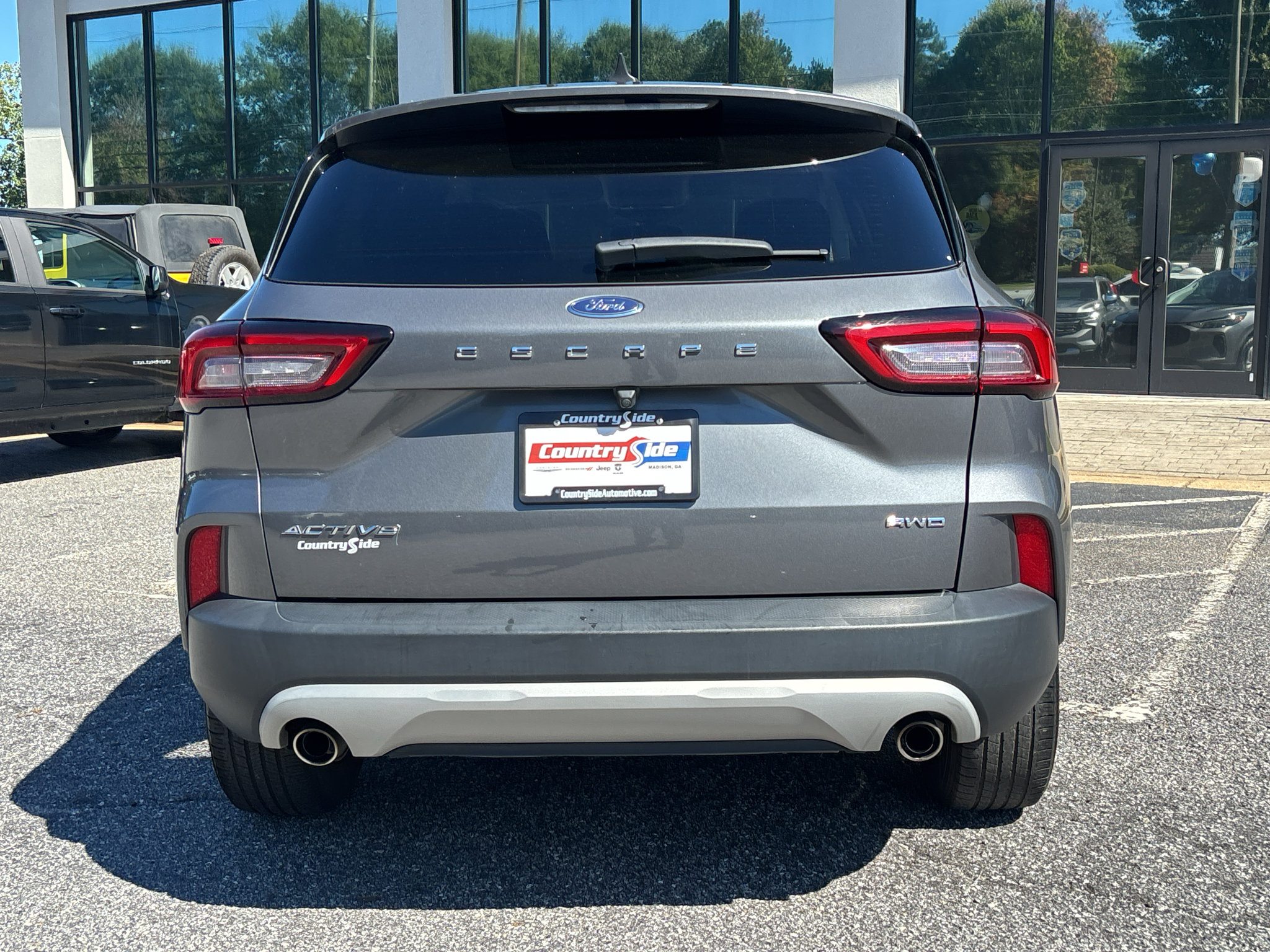 Used 2024 Ford Escape Active AWD/4WD image 8