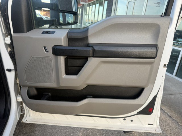 Used 2018 Ford F250 XL w/ Power Equipment Group AWD/4WD image 24