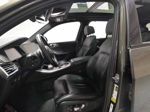Used 2022 BMW X5 sDrive40i w/ M Sport Package RWD image 8