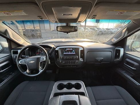 Used 2017 Chevrolet Silverado 2500 LT AWD/4WD image 19