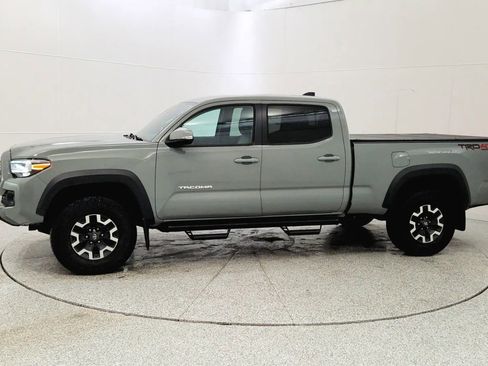 Used 2023 Toyota Tacoma TRD Off-Road image 4