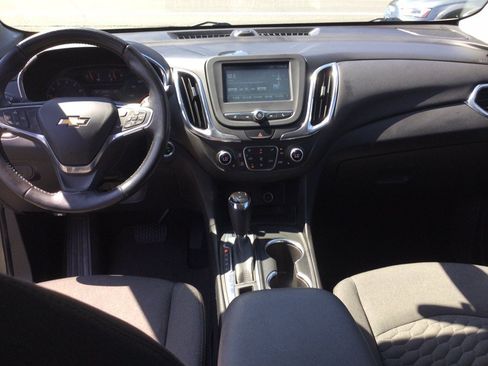 Used 2018 Chevrolet Equinox LT AWD/4WD image 19