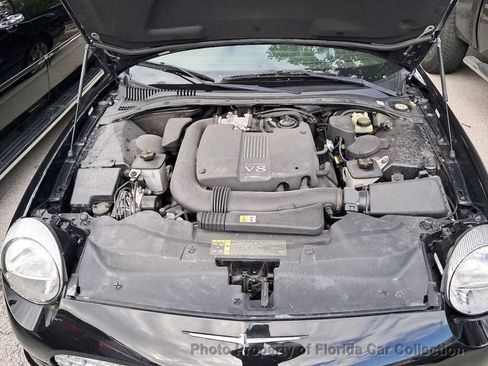 Used 2002 Ford Thunderbird image 10