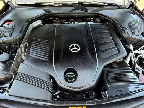 Used 2023 Mercedes-Benz E 450 4MATIC Sedan image 46