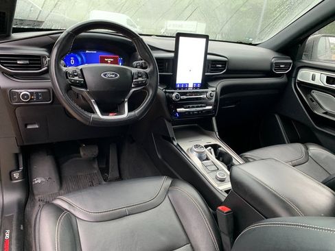 Used 2022 Ford Explorer ST w/ Equipment Group 401A AWD/4WD image 22