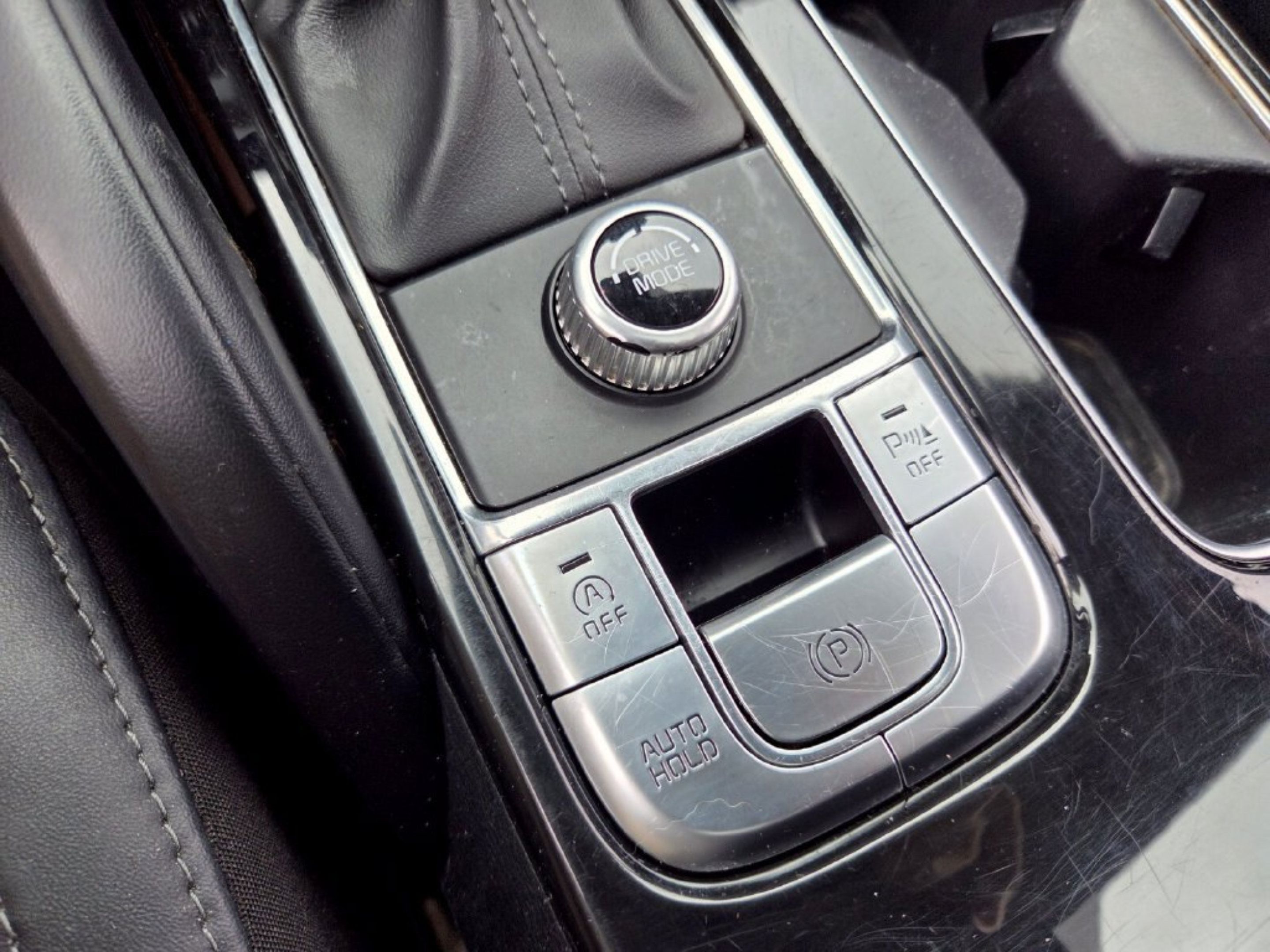 Used 2020 Kia Telluride S FWD image 20