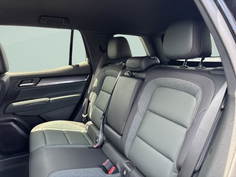 New 2026 GMC Terrain AT4 AWD/4WD image 17