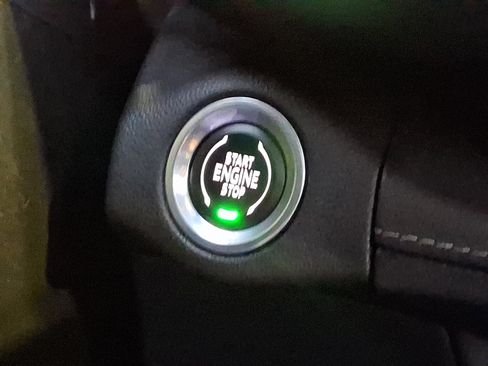 Certified 2023 Buick Envision Essence w/ Sport Touring Package image 26