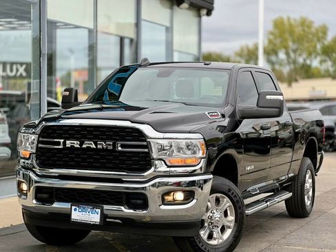 Used 2024 RAM 2500 Big Horn w/ Bed Utility Group image 30