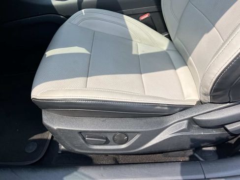 Used 2024 Ford Mustang Premium RWD image 27
