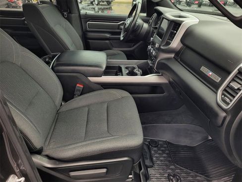 Used 2022 RAM 1500 Lone Star image 11