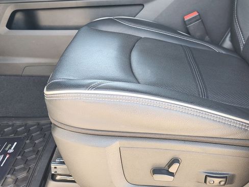 Used 2024 RAM 3500 Limited image 26