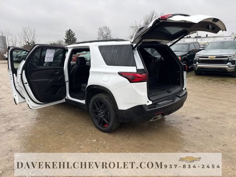 Used 2022 Chevrolet Traverse Premier w/ Redline Edition image 24