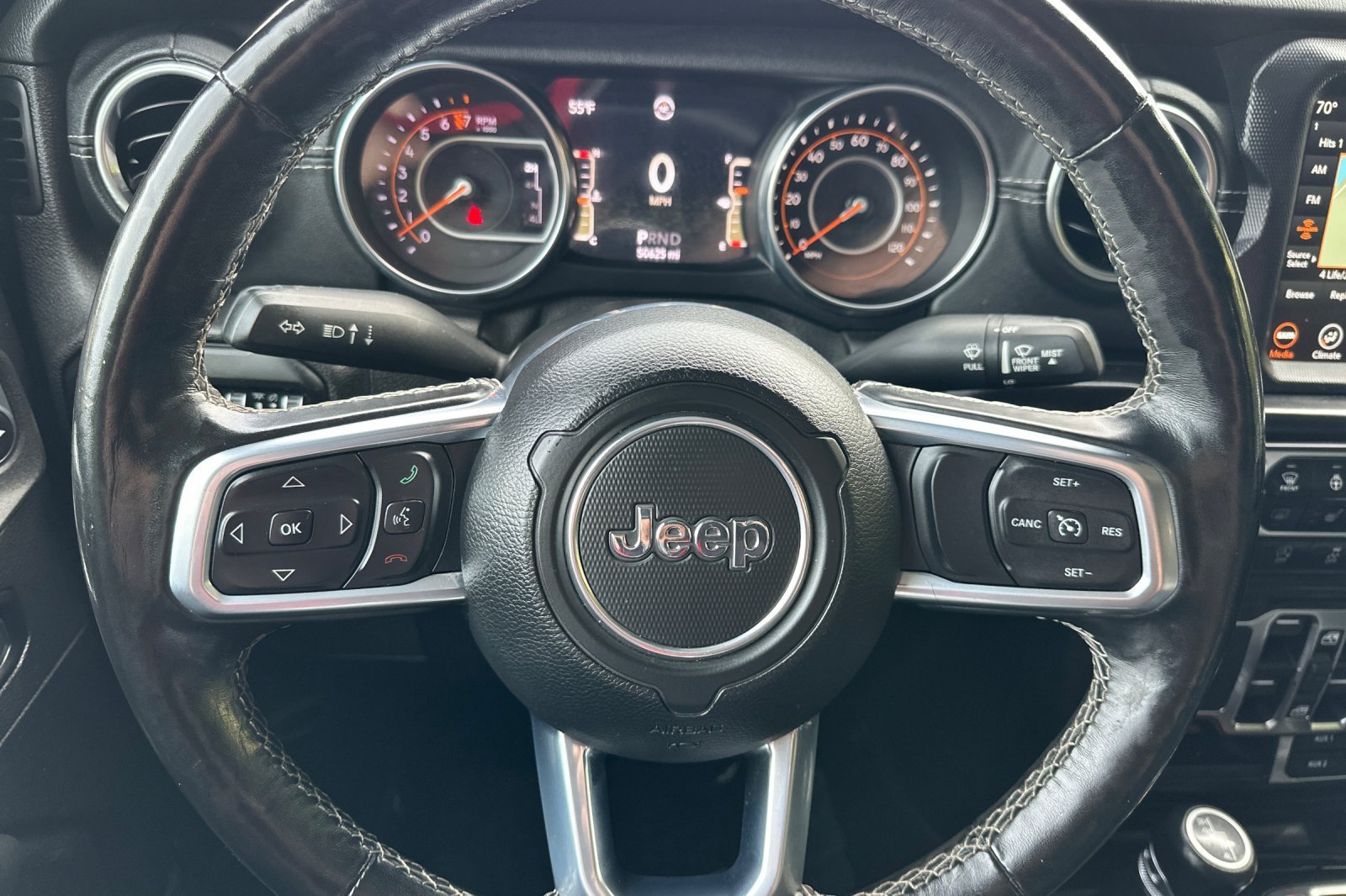 Used 2020 Jeep Gladiator Overland AWD/4WD image 26