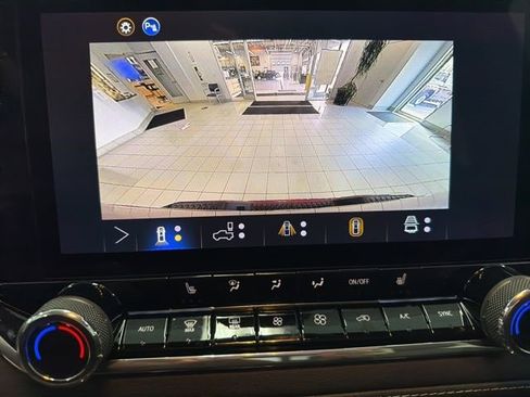 New 2026 Chevrolet Colorado LT w/ LT Convenience Package AWD/4WD image 20