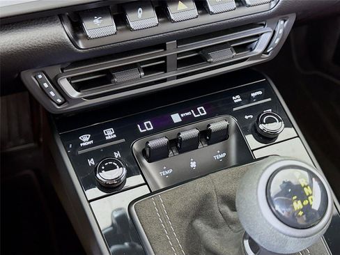 Used 2022 Porsche 911 GT3 image 23