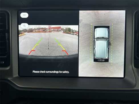 New 2025 Ford Bronco Outer Banks image 3