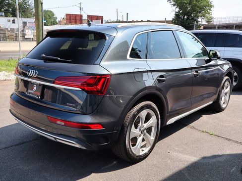 Used 2021 Audi Q5 2.0T Premium Plus w/ Premium Plus Package AWD/4WD image 8