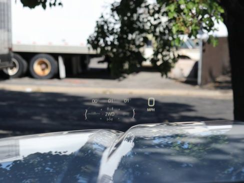 Used 2024 GMC Sierra 2500 Denali Ultimate image 25