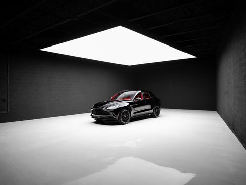 Used 2022 Aston Martin DBX AWD/4WD image 89