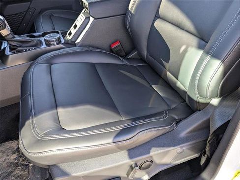 New 2026 Ford Bronco Outer Banks image 4